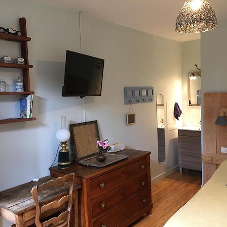 Chez-Sixtine Apartment Albon Bagian luar foto
