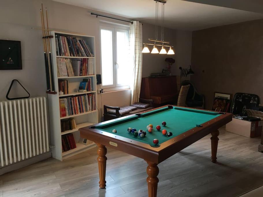 Chez-Sixtine Apartment Albon Bagian luar foto