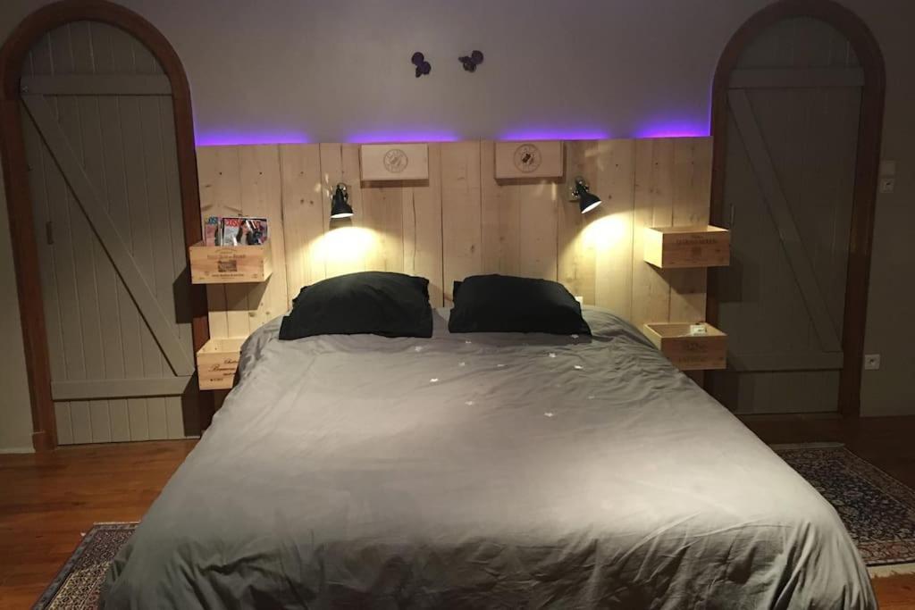 Chez-Sixtine Apartment Albon Bagian luar foto