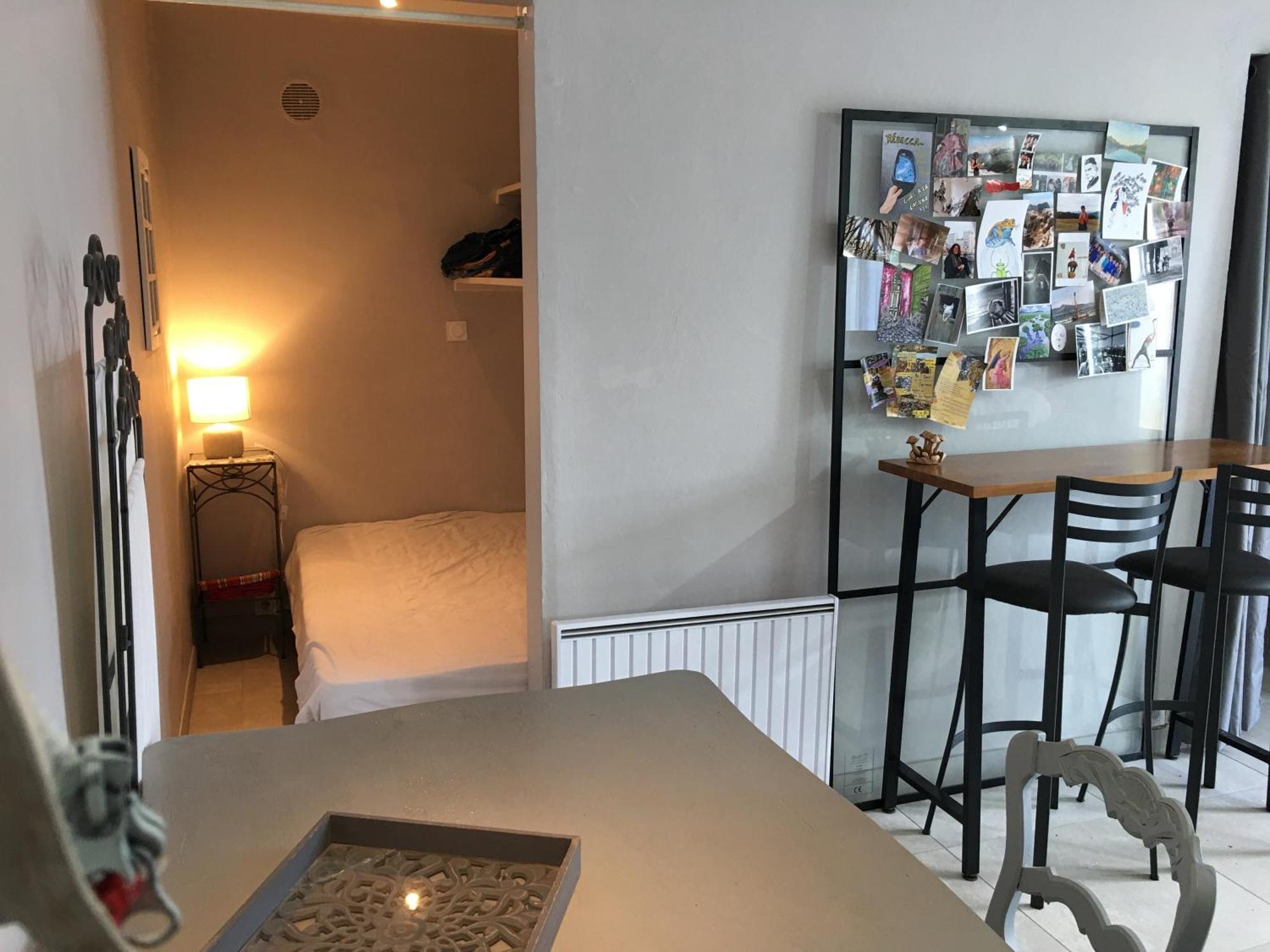 Chez-Sixtine Apartment Albon Bagian luar foto