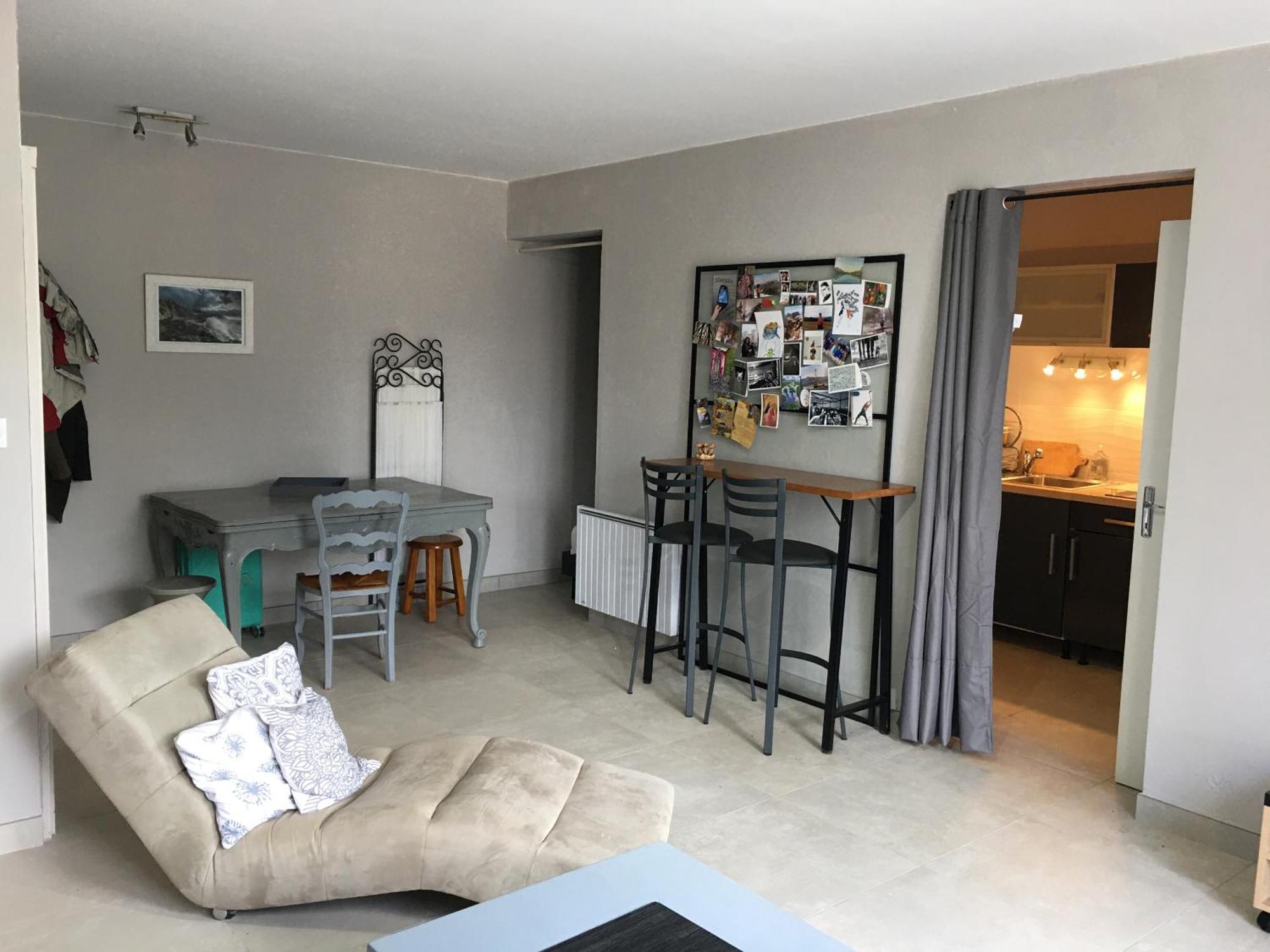 Chez-Sixtine Apartment Albon Bagian luar foto