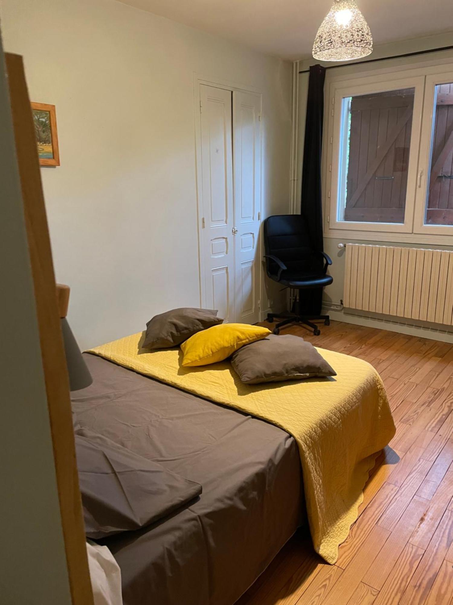 Chez-Sixtine Apartment Albon Bagian luar foto