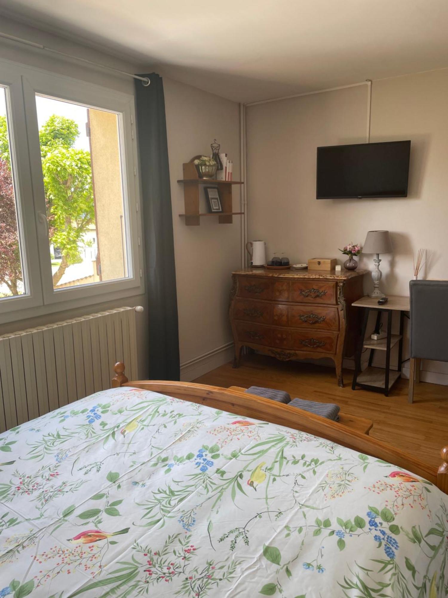 Chez-Sixtine Apartment Albon Bagian luar foto